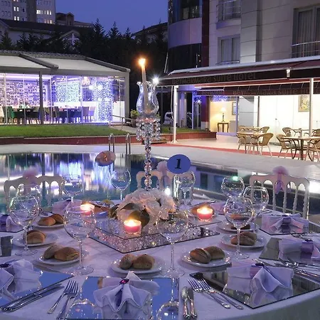 Otel Beymarmara 4*